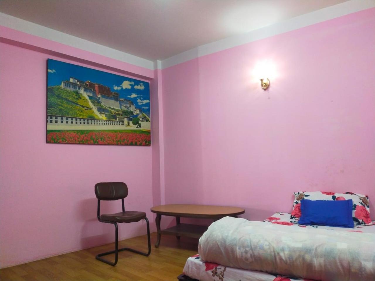 Peace Homestay Kathmandu Exterior foto